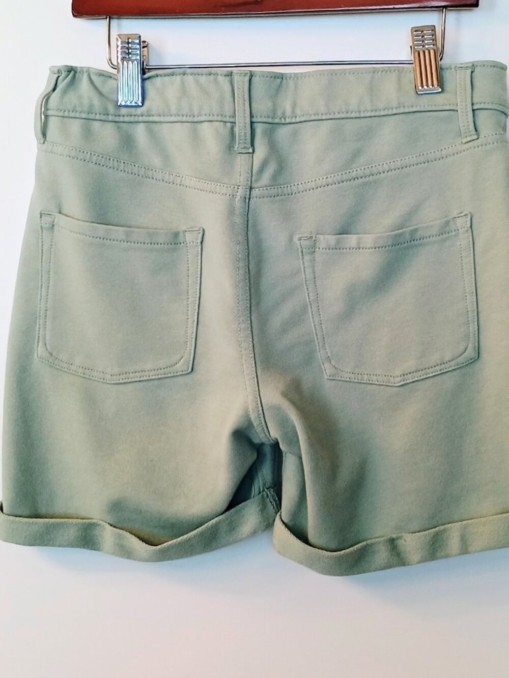 Girl's Bundle of Soft Shorts - Pink and Green - Size L 10/12 - Old Navy & Wonder - Picture 3 of 10